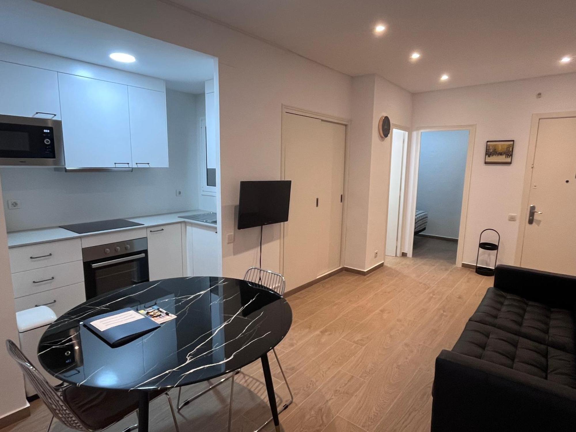 Viu Barcelona Bertran — Fotos 1